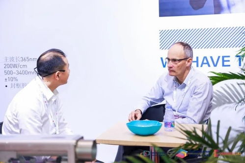重塑視界，綻放睛彩 2023深圳國際全觸與顯示展首日熱度爆表，心理咨詢與科技融合成亮點